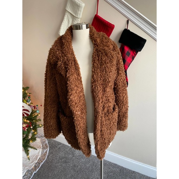 Divided brown teddy coat, size M - Picture 2 of 12
